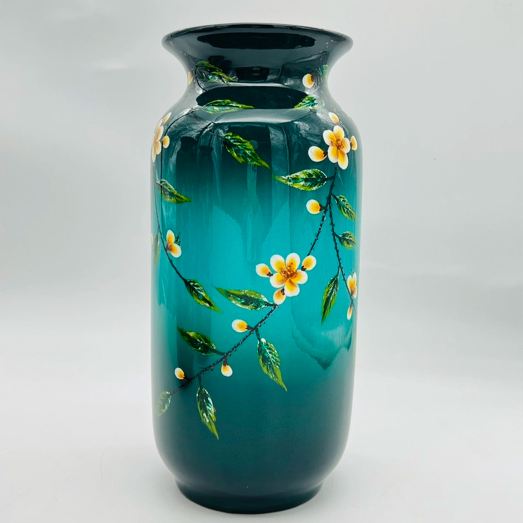 Lacquer Vase